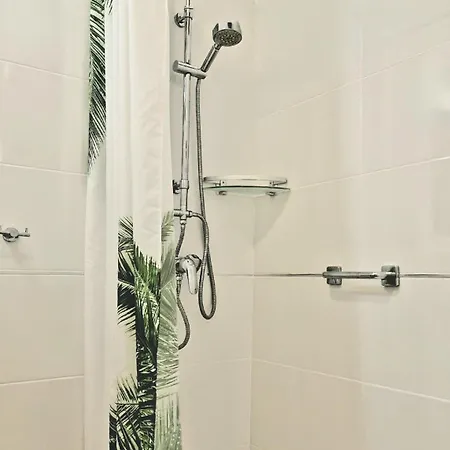 Strelitzia - Ocean View & Heated Pool Сан Мигель