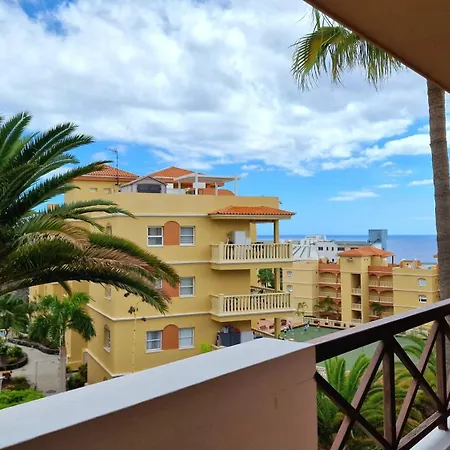 Strelitzia - Ocean View & Heated Pool Appartement *
