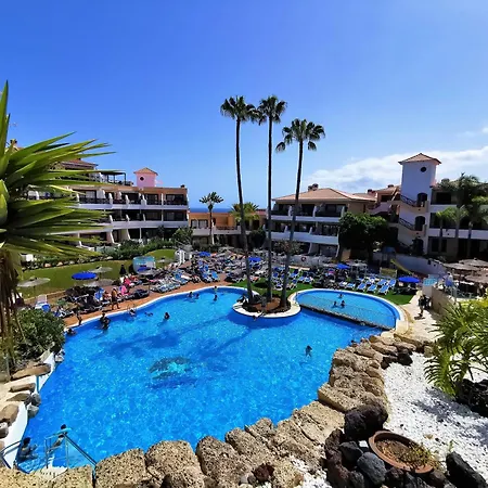 Strelitzia - Ocean View & Heated Pool *