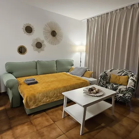 Strelitzia - Ocean View & Heated Pool Appartement