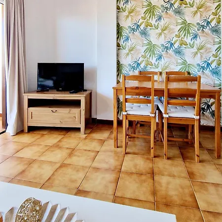 Apartman Strelitzia - Ocean View & Heated Pool & Ac